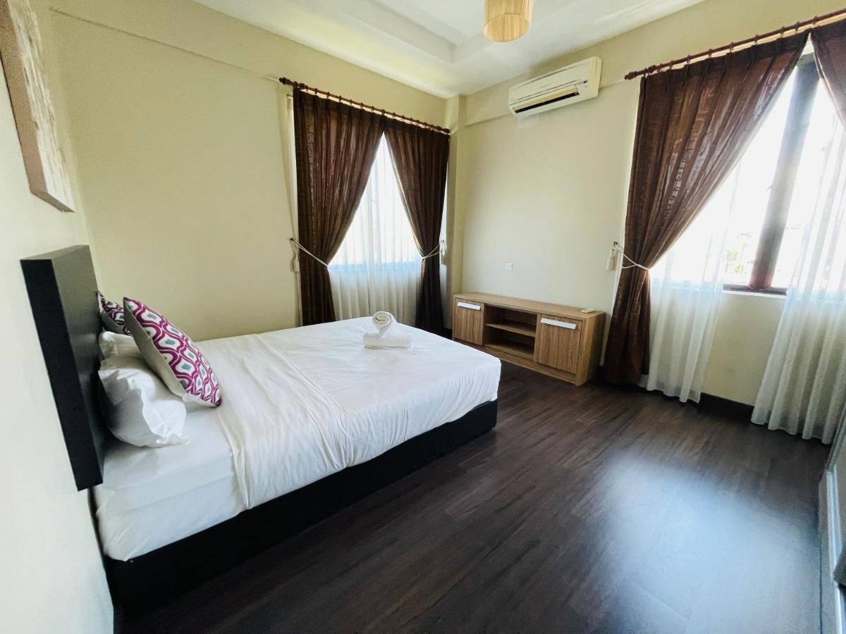 Aa Residen Luxury Condo Homestay 18Mins Walk Tanjung Aru Beach & Golf Course, Not Beach Side Resort Kota Kinabalu Exterior foto