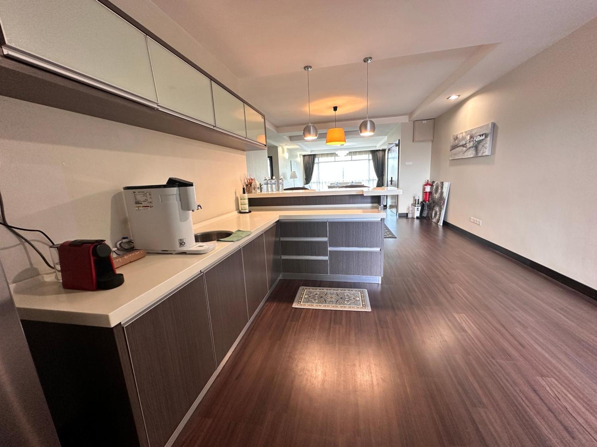 Aa Residen Luxury Condo Homestay 18Mins Walk Tanjung Aru Beach & Golf Course, Not Beach Side Resort Kota Kinabalu Exterior foto