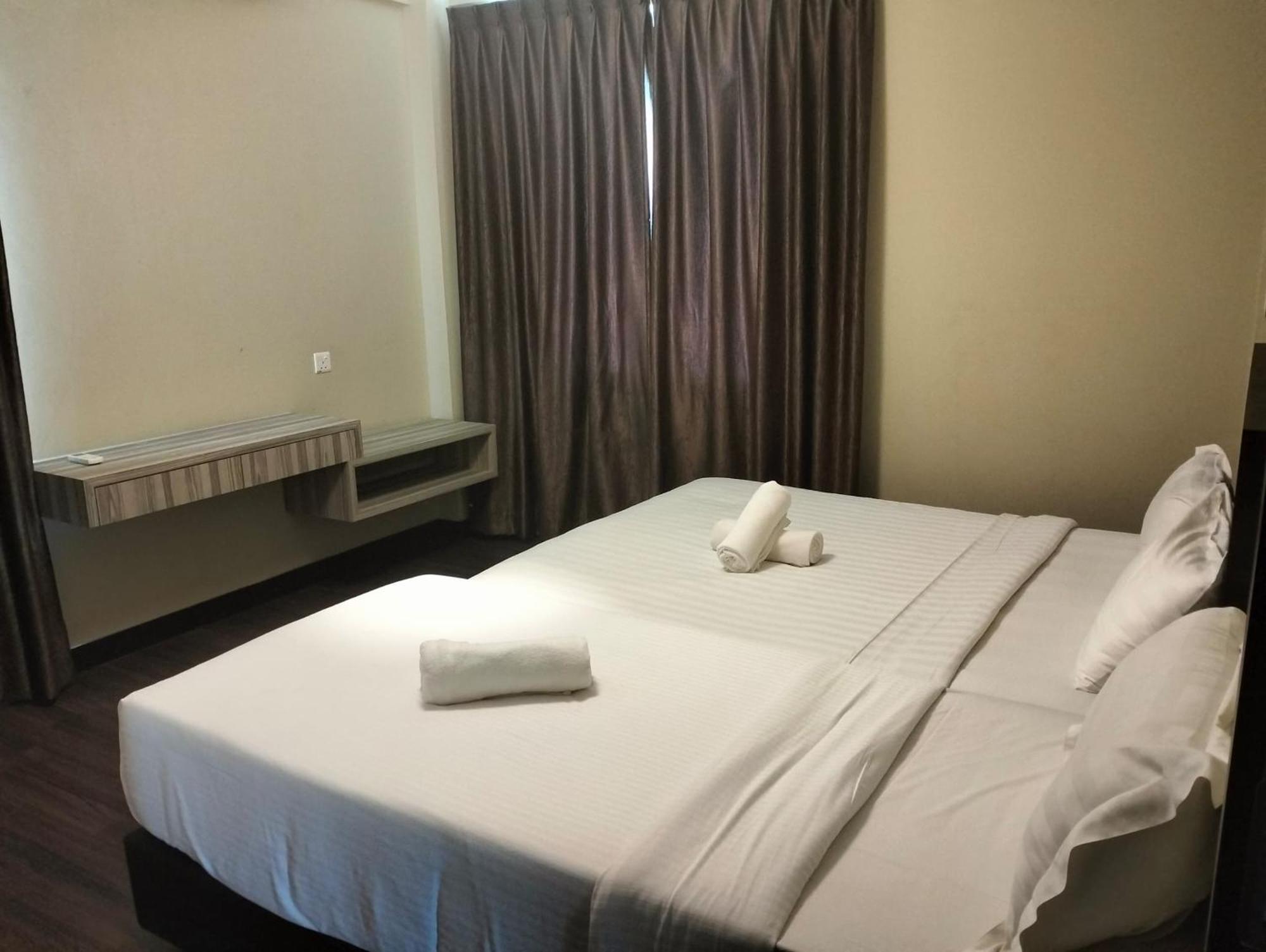 Aa Residen Luxury Condo Homestay 18Mins Walk Tanjung Aru Beach & Golf Course, Not Beach Side Resort Kota Kinabalu Exterior foto